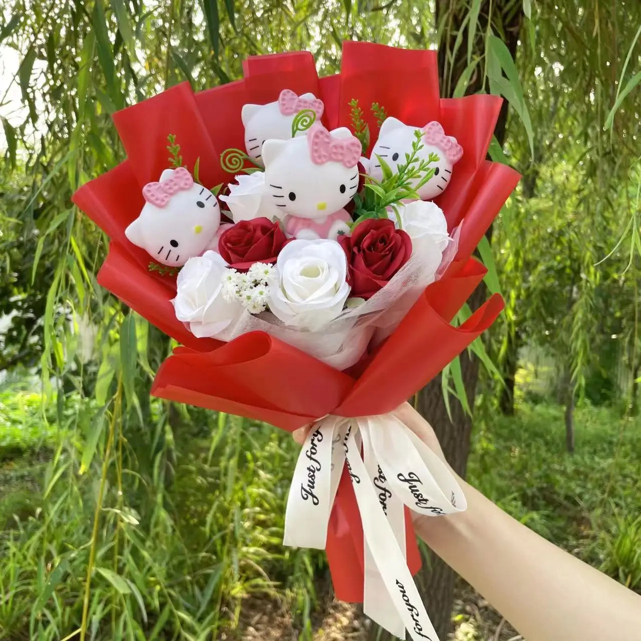 Kawaii Hello Kitty Cat Dolls With Artificial Flowers Creative Sanrio Bouquet Christmas Valentine Birthday Graduation Gifts