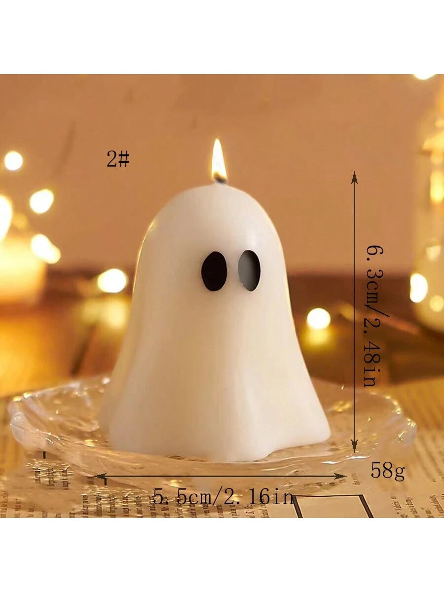 Handmade Halloween Ghost-Shaped Aromatherapy Candle Decor with Slight Color Differences