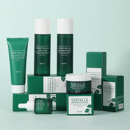 Kit de soins de la peau Centella Nettoyant pour le visage Crème Sakura Essence Sérum pour le visage Hydratant Anti-âge Blanchissant Kit de soins de la peau coréen