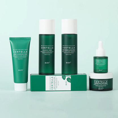 Kit de soins de la peau Centella Nettoyant pour le visage Crème Sakura Essence Sérum pour le visage Hydratant Anti-âge Blanchissant Kit de soins de la peau coréen