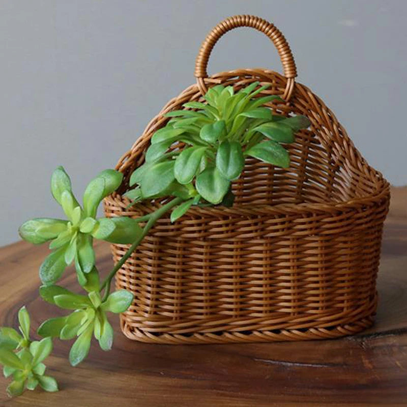 Wall Mounted Vegetable and Fruit Basket, Simulated Rattan Hanging Basket, Plastic Wall-mounted Hanging Basket, Home Decoration