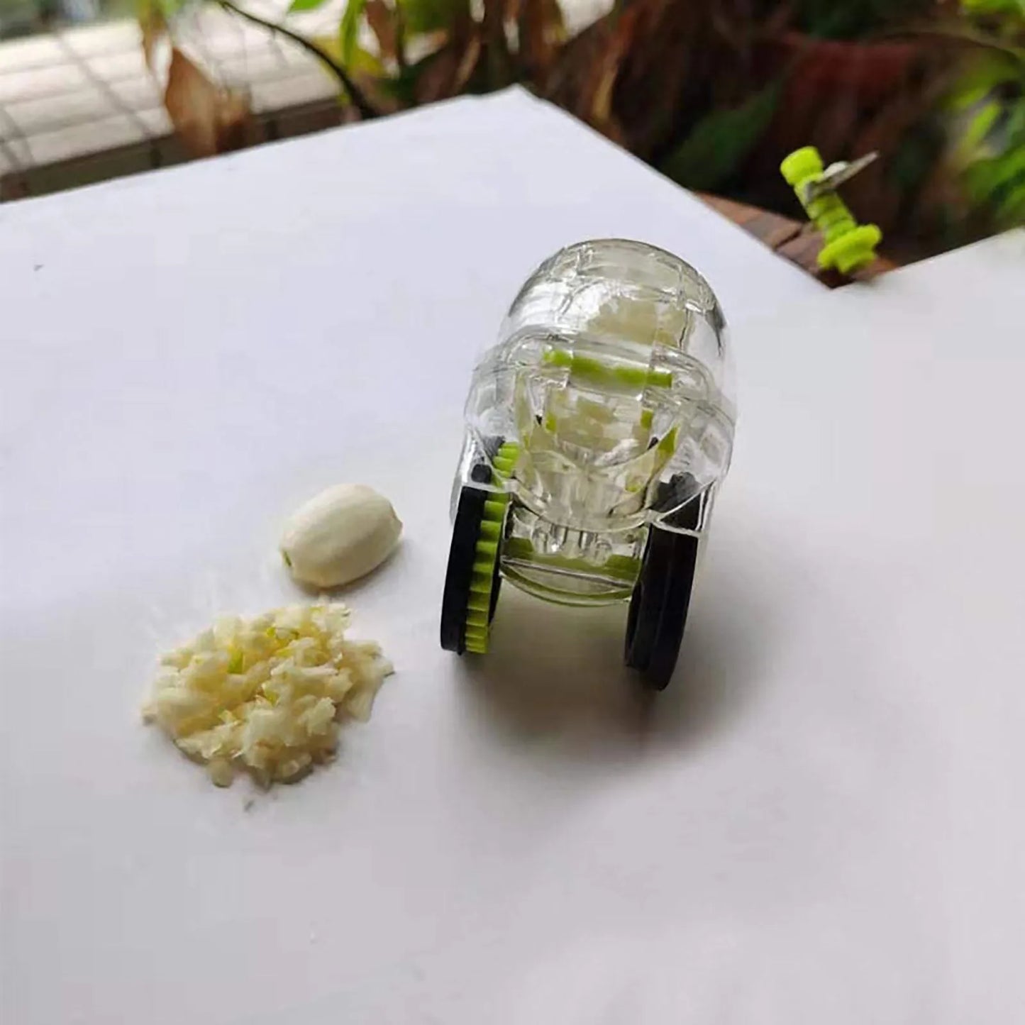 Garlic Chopper Wheel Garlic Mincer Roller Garlic Hand Crusher