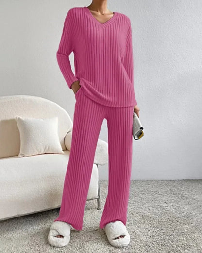 Fashionable Casual Women's Knitwear Set 2023 Autumn New Style Straight-leg Pants Loose-fit V-neck Ribbed Knit Coords